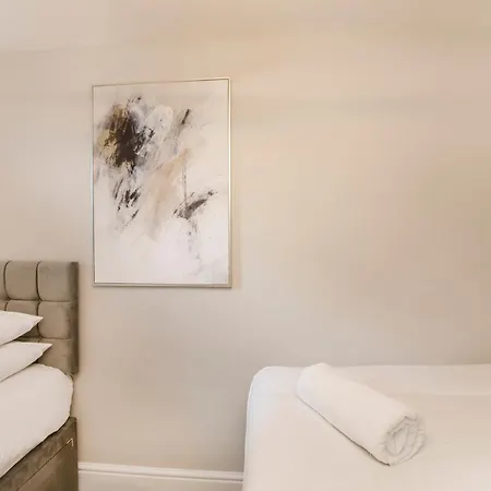 アパート Crescent Court Modern And Luxurious *