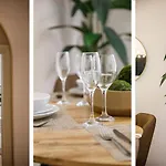 Crescent Court Modern And Luxurious * York