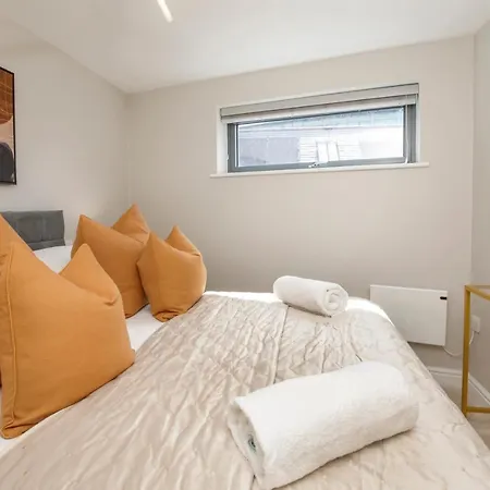 Crescent Court Modern And Luxurious Lejlighed *