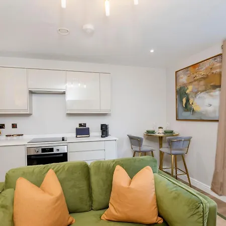 Crescent Court Modern And Luxurious Lejlighed *